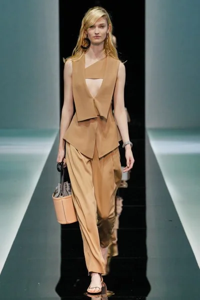Look 20